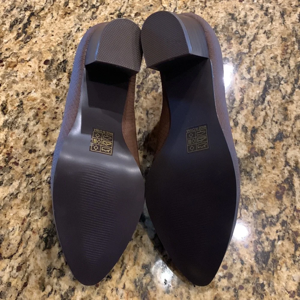 Journey + Crew heeled ankle boots, brown, size 11, NWT |  offer in description